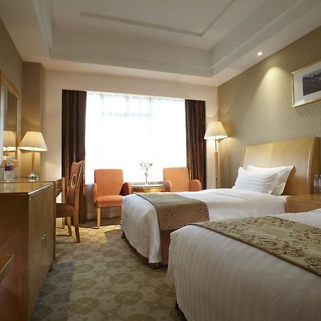 Dalian East Hotel Jinzhou  Bagian luar foto